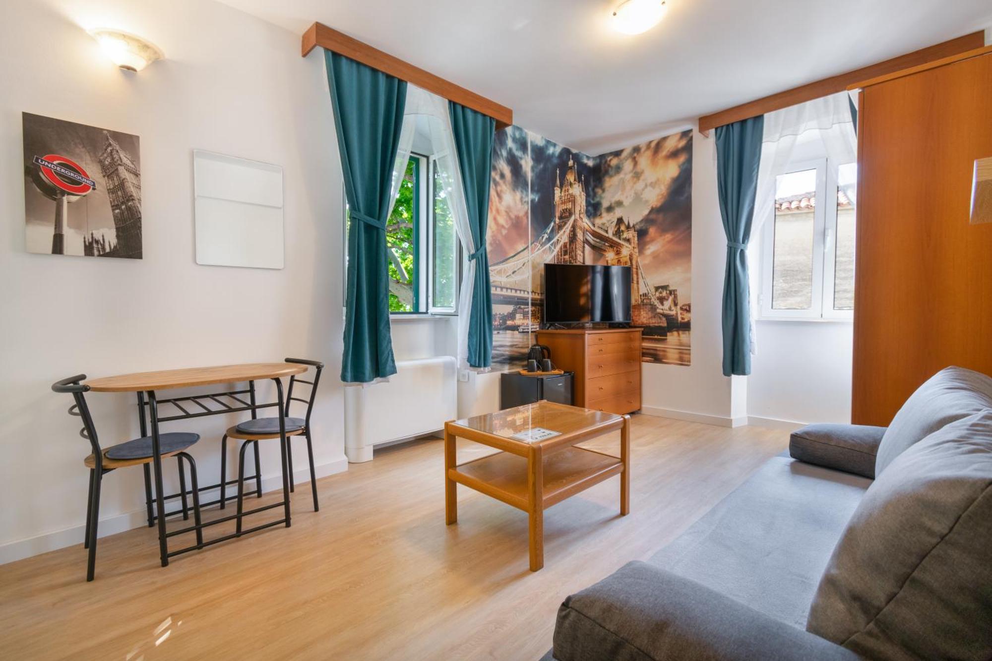 Bed & Breakfast Palac -Free Parking- Baska Voda Bagian luar foto