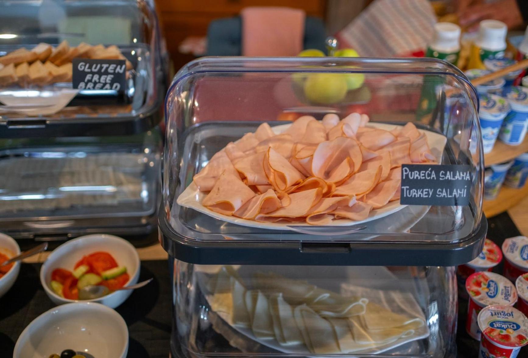 Bed & Breakfast Palac -Free Parking- Baska Voda Bagian luar foto