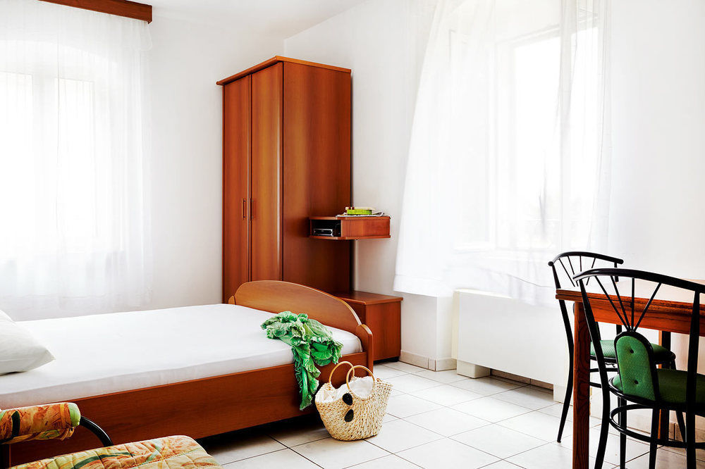Bed & Breakfast Palac -Free Parking- Baska Voda Bagian luar foto