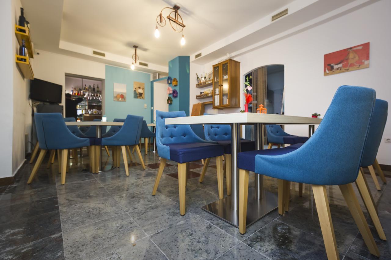 Bed & Breakfast Palac -Free Parking- Baska Voda Bagian luar foto